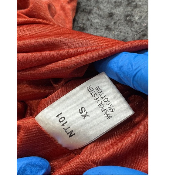 Red Colorblock Sleeveless Geometric Dress Cut-out Back THML - Picture 8 of 8